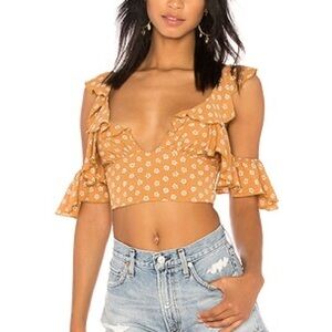 BLUELIFE Call Me Ruffle Top in Primrose Polka Dot Butterscotch Large